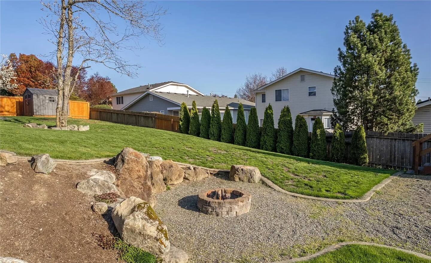 East Renton Room 2 — photo 6